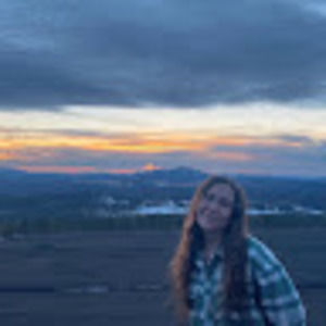 Meet your Posher, Ella